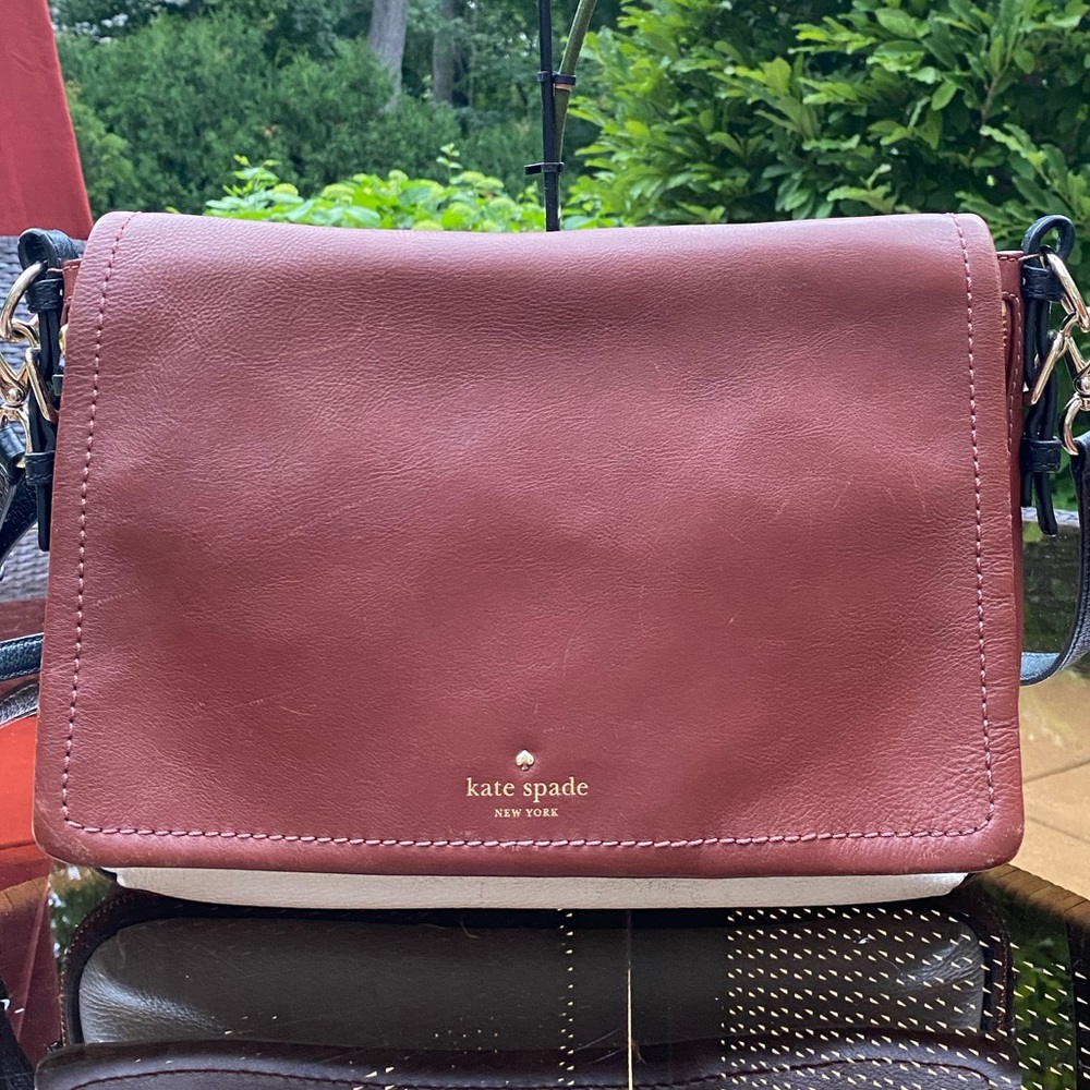 Kate Spade New York • Crossbody • Cobble Hill Taryn Lightly used
